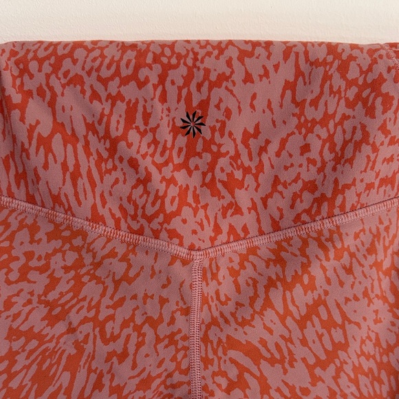 Athleta Salutation Stash Pocket 7/8 Tight - Picture 3 of 8